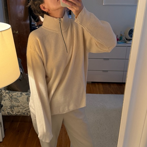 Quince 100% Cashmere Sweater - Picture 4 of 9